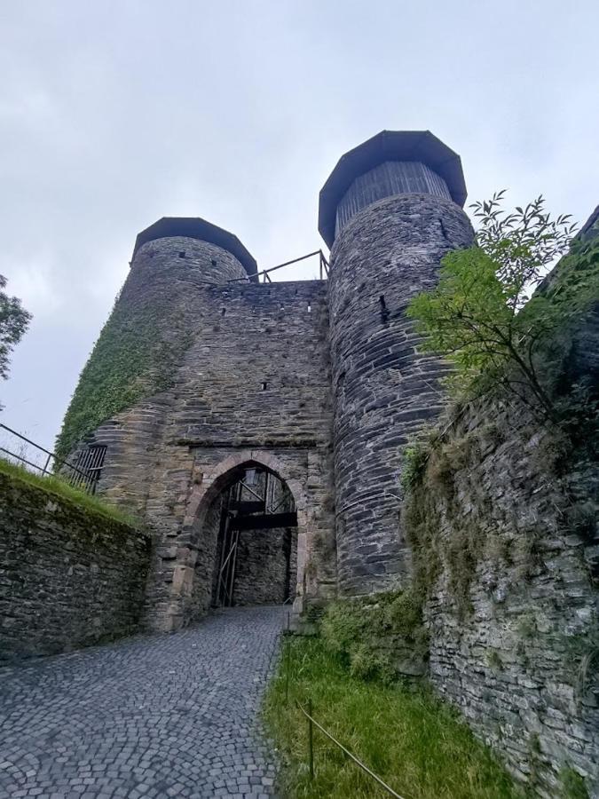 Burgapartment Felsenhaeuschen Monschau Eksteriør billede