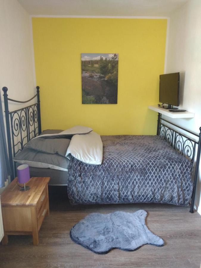 Burgapartment Felsenhaeuschen Monschau Eksteriør billede